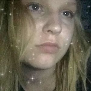 Meet your Posher, Kaylie